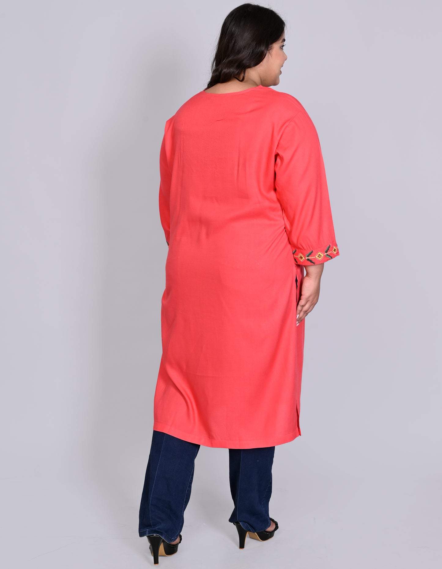 ANUSHIL Women Embroidered Straight Fit Kurta (Pink)