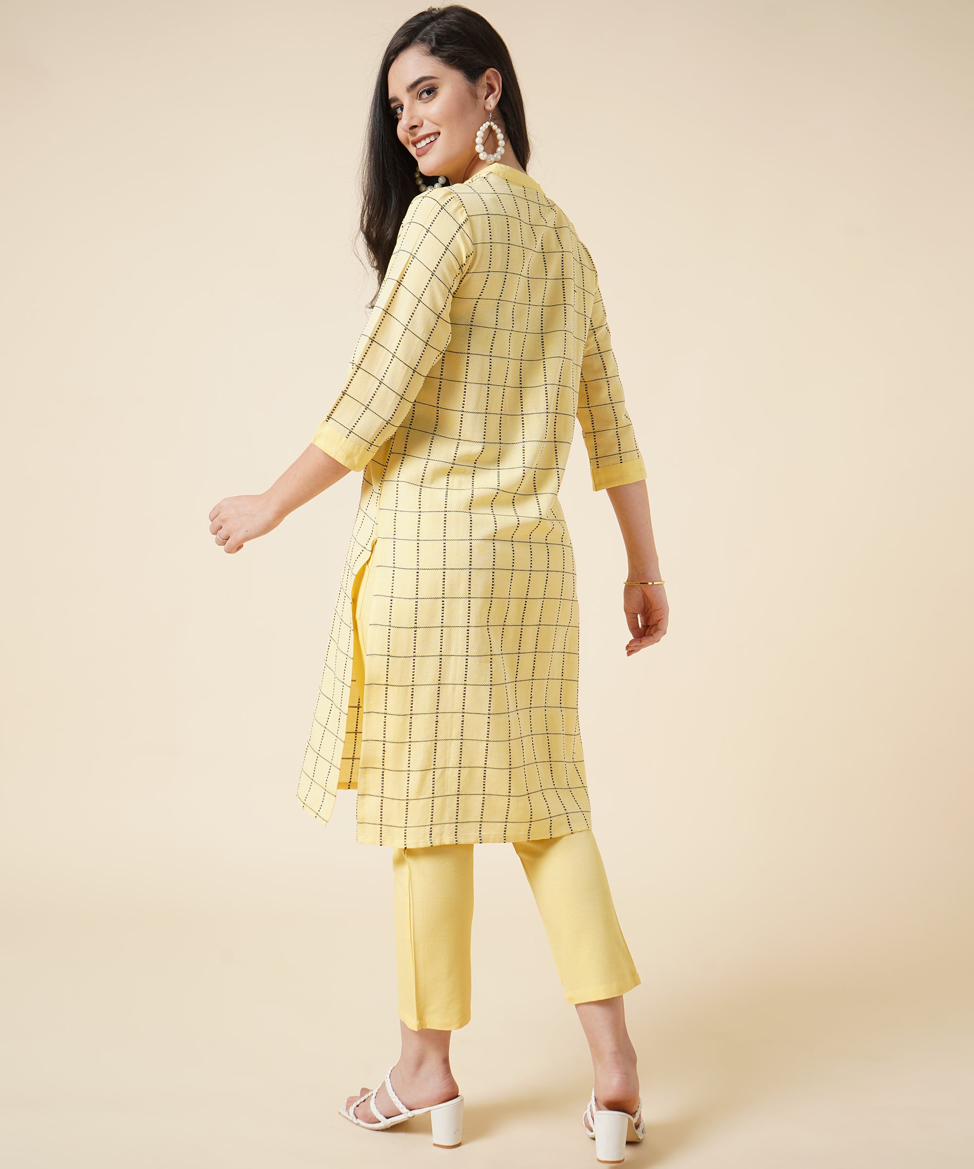 Knee Length Cotton Dress In Solid Pattern – Iconique